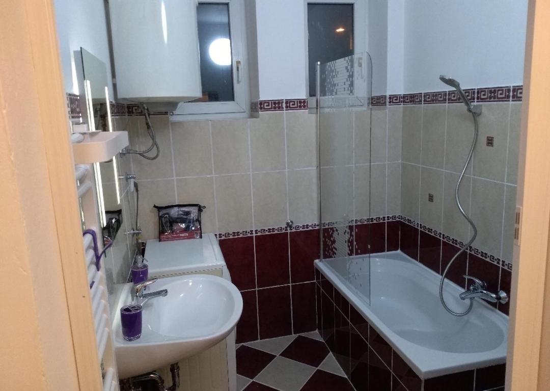 Zagreb Main Station Budget Apartment Eksteriør billede